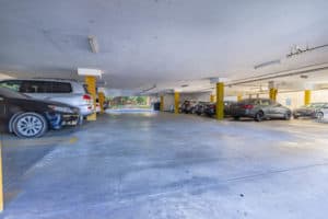parking garage for building for lease in Burbank, CA